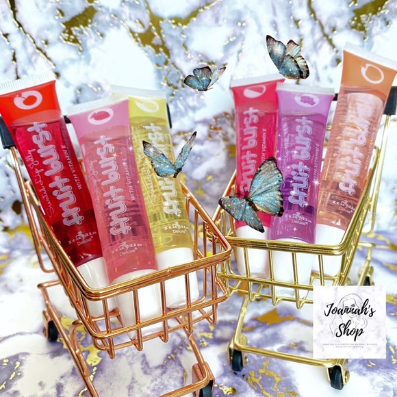 Trendy Y2K Roll On Lip Gloss (set of 3) - Picture 5 of 6